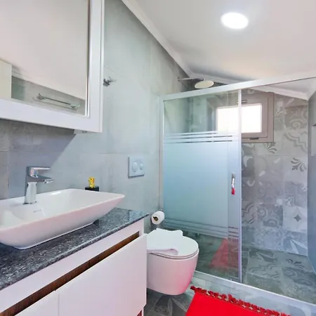 Villa Safir 1-2