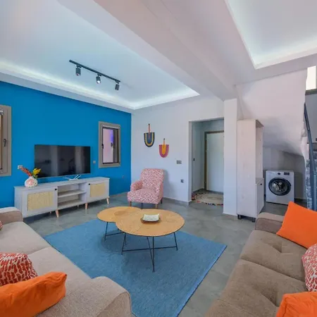 Villa Safir 1-2 *