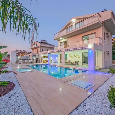 Villa Safir 1-2 Fethiye